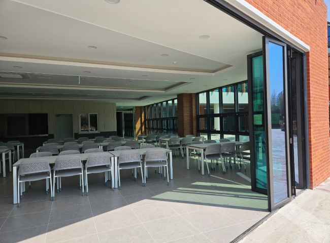 푸드코트 썸네일